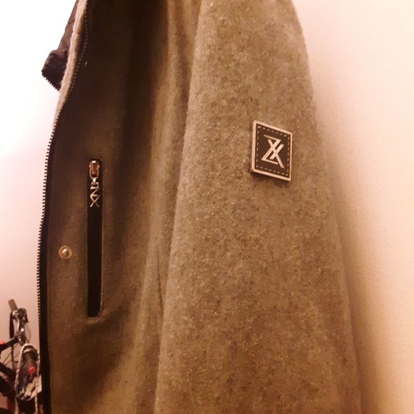 Zero Posur wool blend coat - Picture 4 of 10